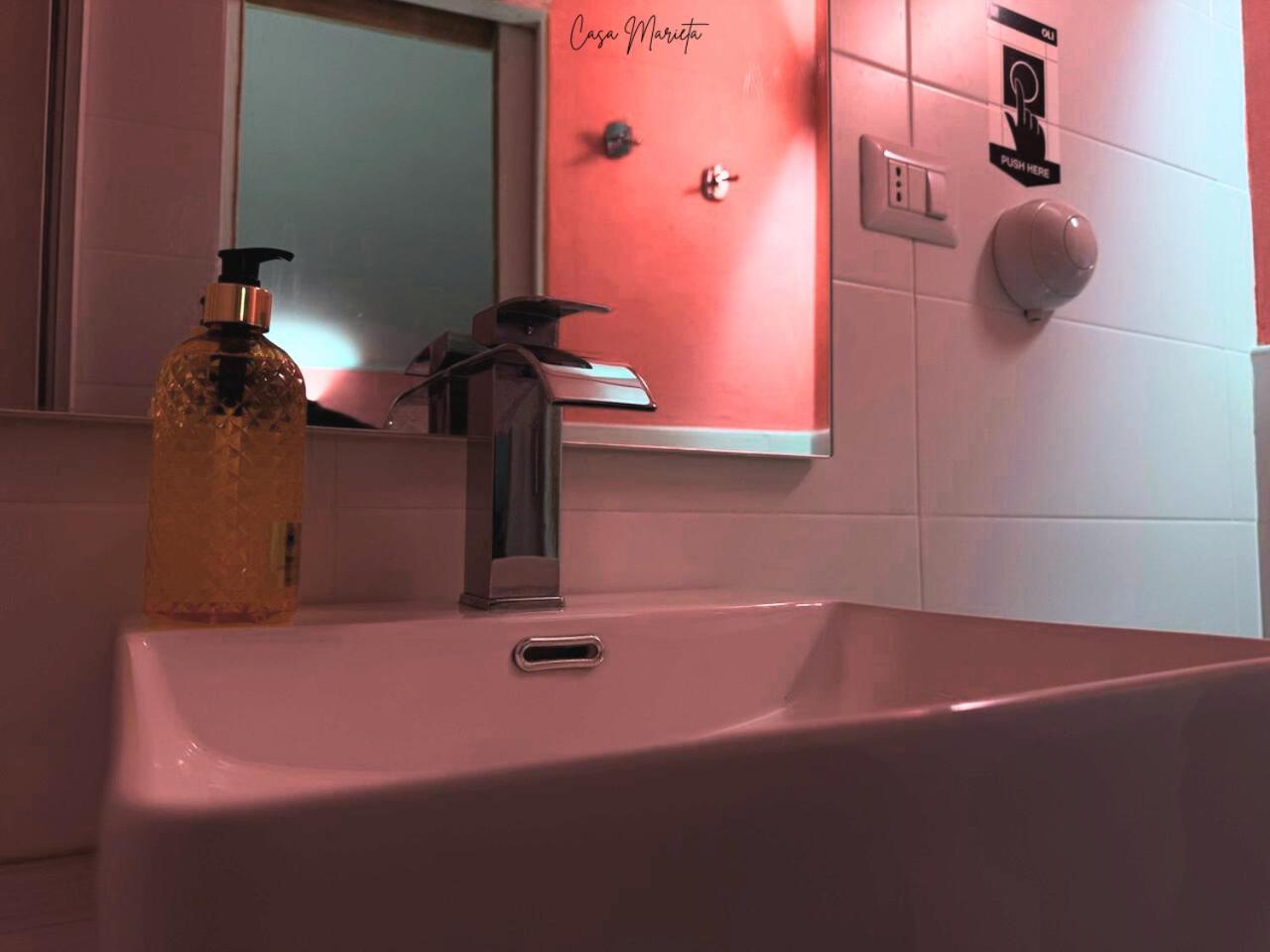 Marieta Rooms Sarzana Ngoại thất bức ảnh