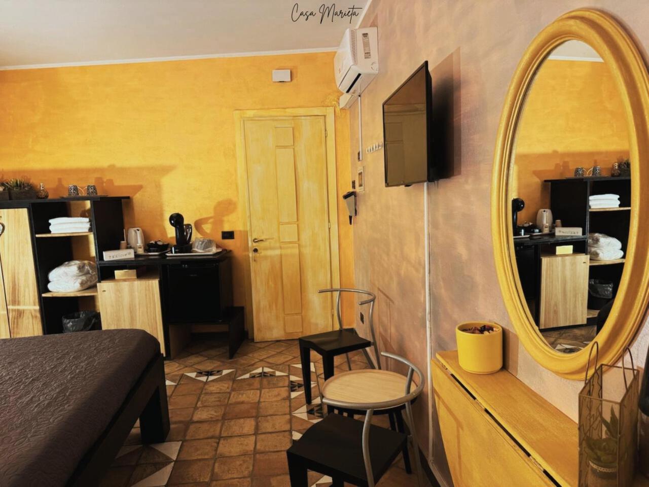 Marieta Rooms Sarzana Ngoại thất bức ảnh